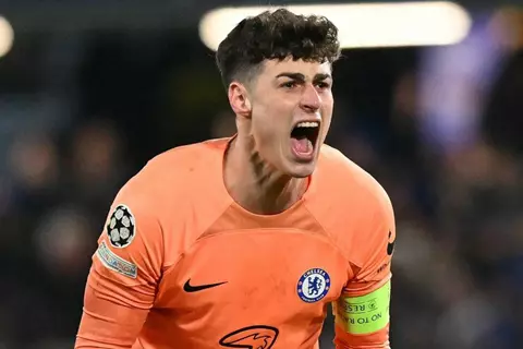 ذا صن: كيبا يواجه مستقبلًا غامضًا مع تشيلسي